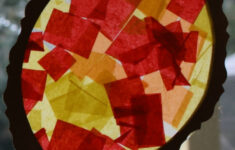 Fall Craft For Toddlers And Preschoolers Leaf Sun Catcher