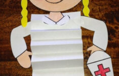 Nurse Craft Idea In 2020 Kindergarten Crafts Community Helpers
