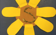 Sunflower Craft For Letter S Preschool makeitfunpreschool Preschool